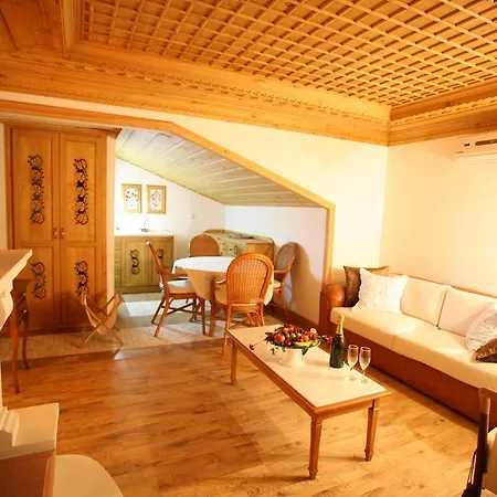 Kerme Ottoman 3*